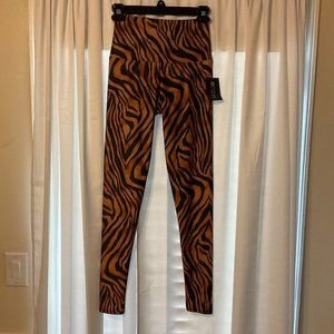 Onzie Leggings XS Brown Black Zebra Stripe New NWT